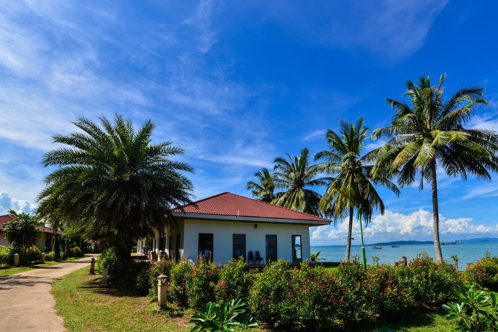 Star Light Beach Resort And Restaurant Chumphon Eksteriør bilde