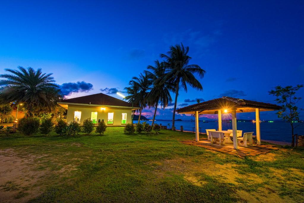 Star Light Beach Resort And Restaurant Chumphon Eksteriør bilde