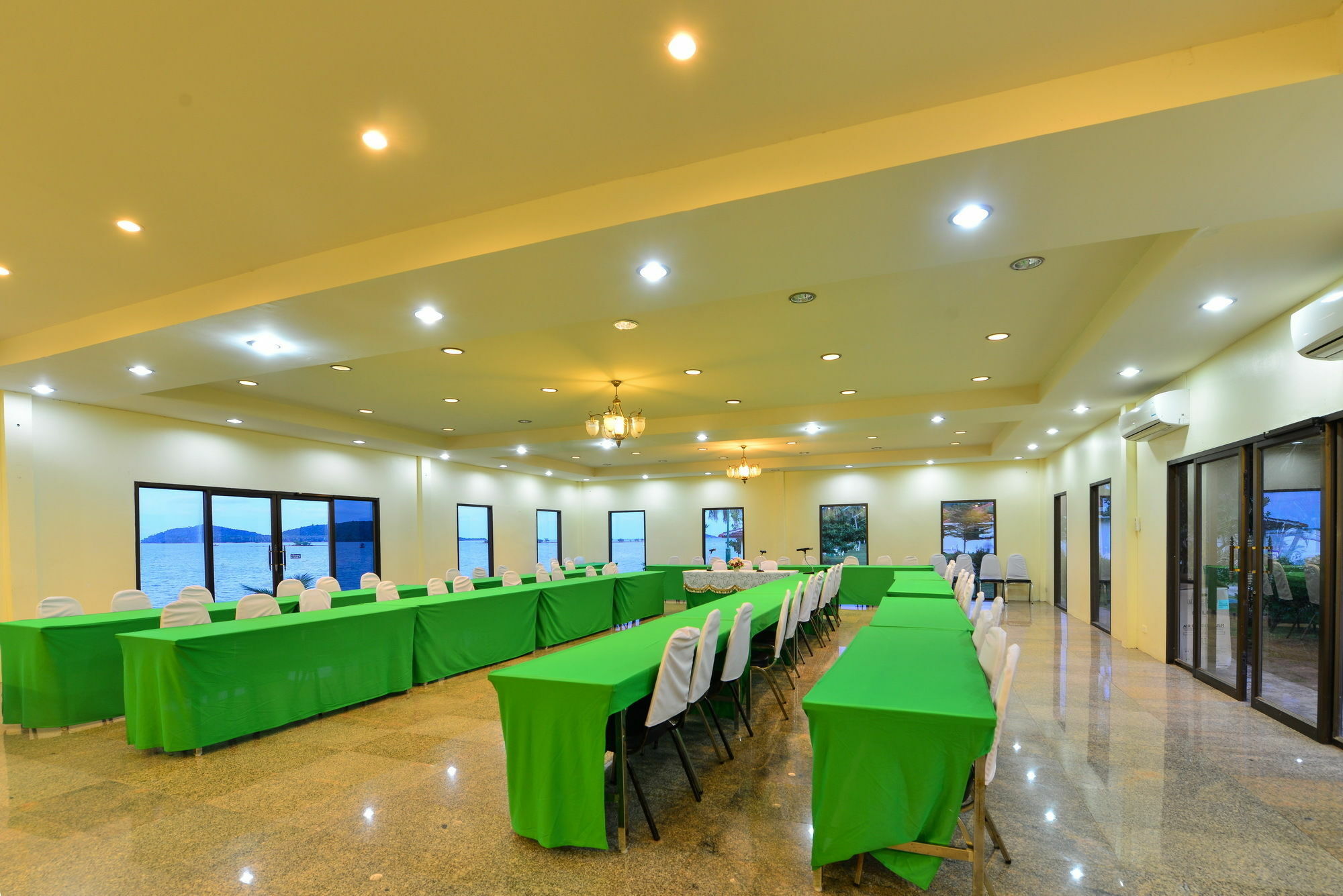 Star Light Beach Resort And Restaurant Chumphon Eksteriør bilde